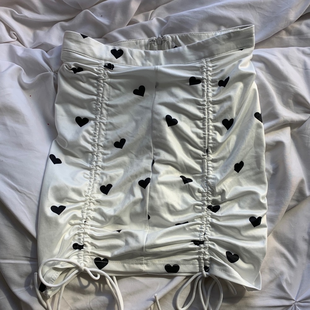 Boohoo sinch mini skirt